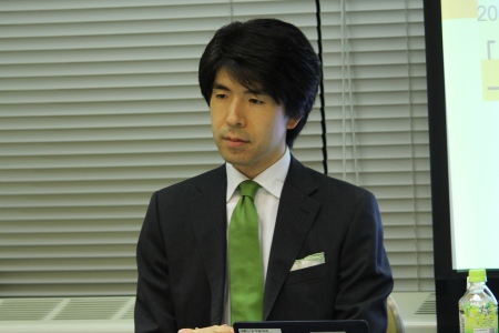 鈴村　裕輔　氏